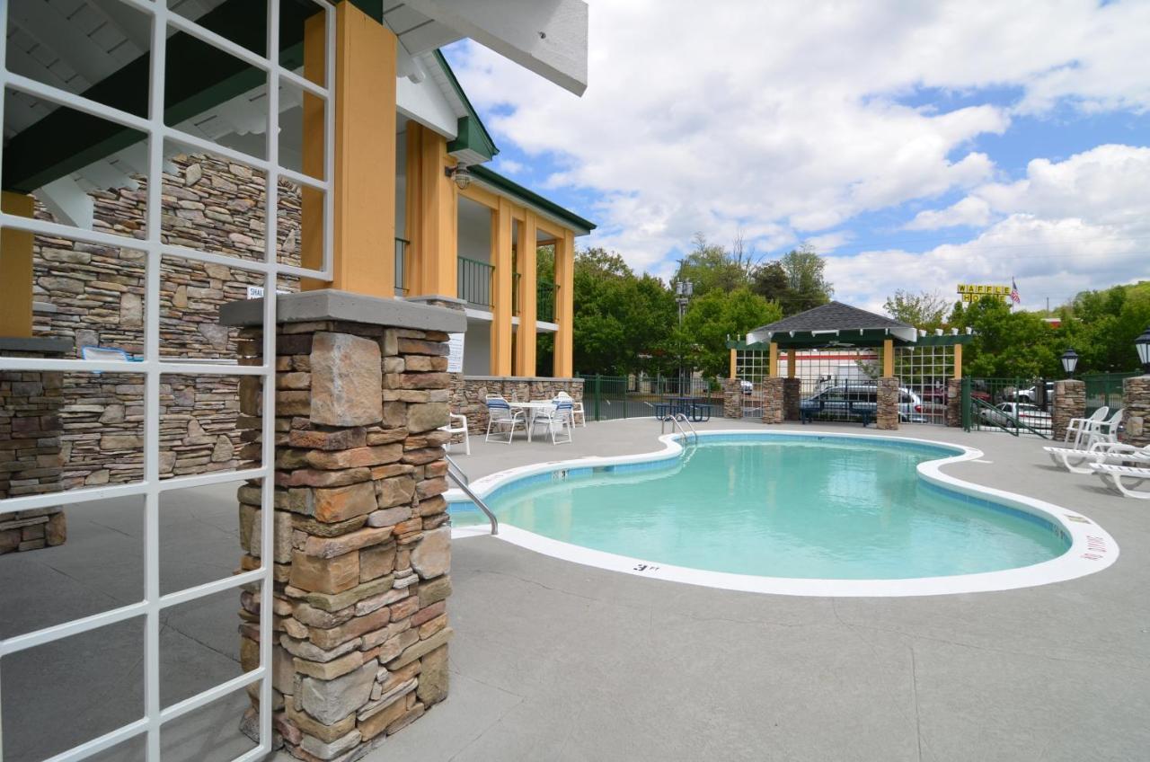 Quality Inn & Suites Biltmore East Asheville Eksteriør bilde