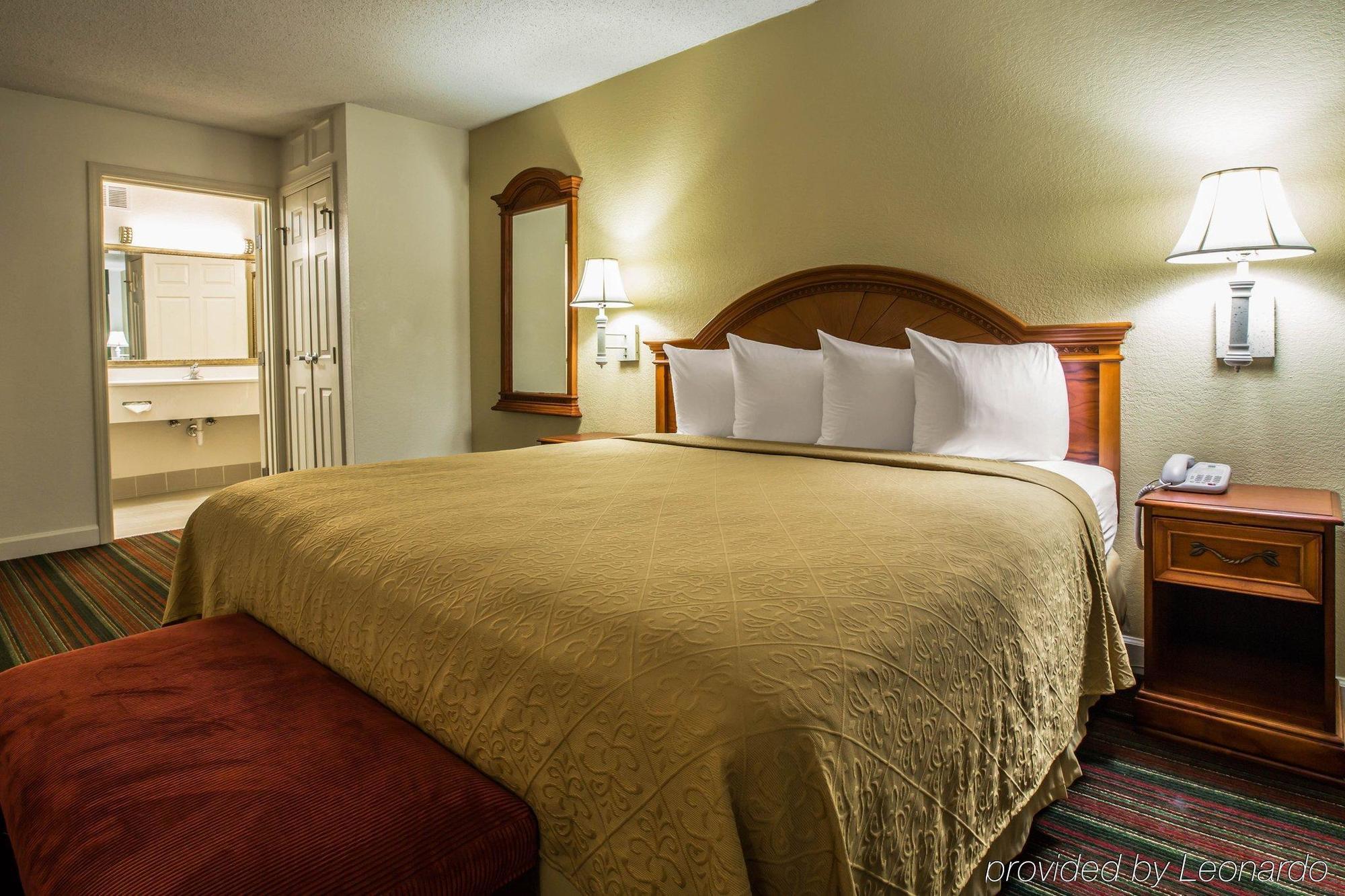 Quality Inn & Suites Biltmore East Asheville Eksteriør bilde