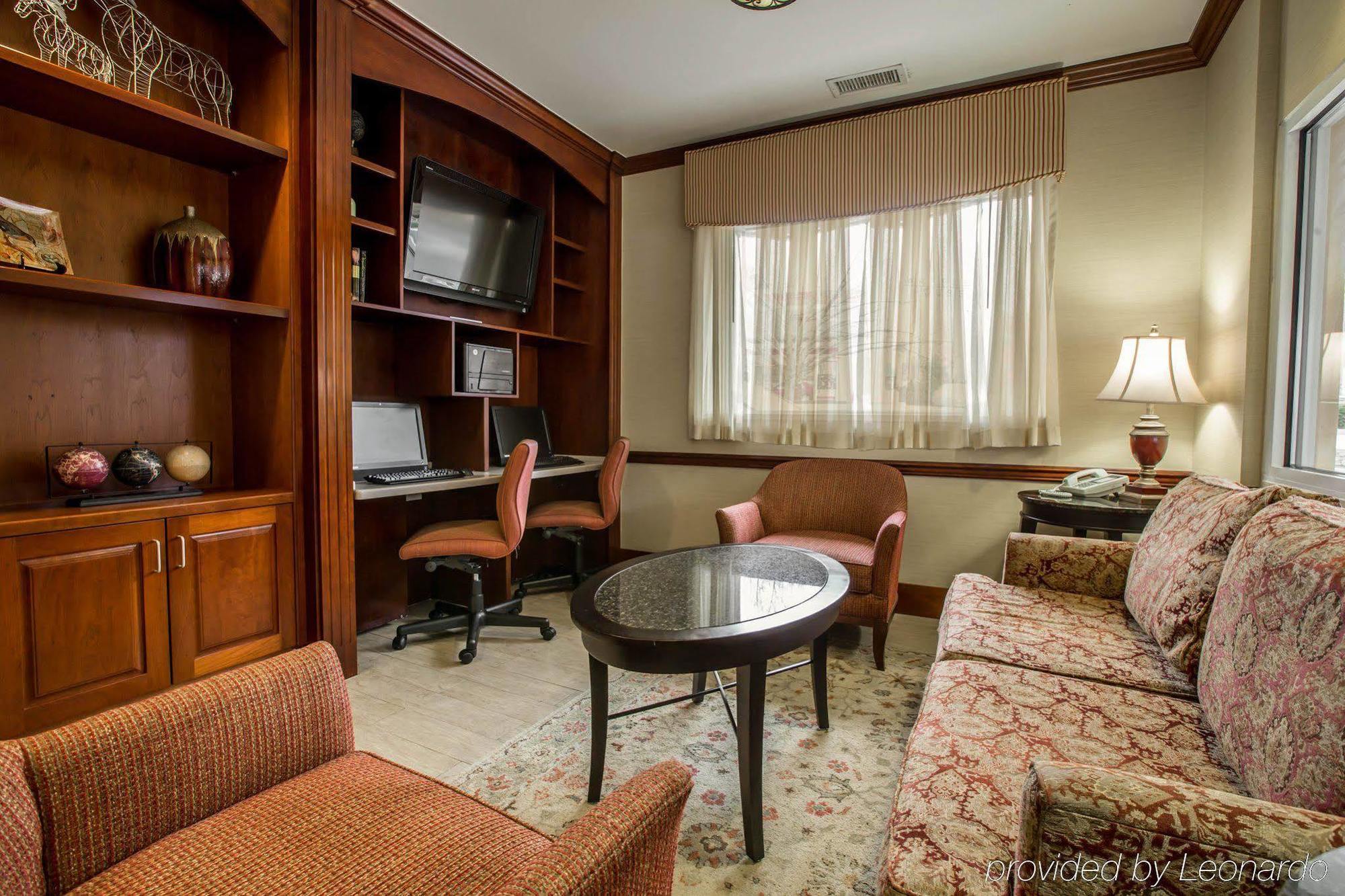 Quality Inn & Suites Biltmore East Asheville Eksteriør bilde