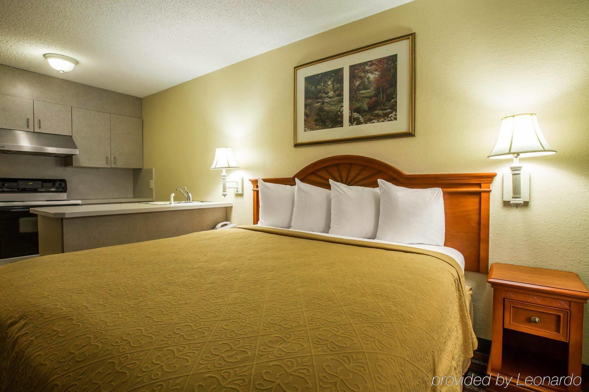 Quality Inn & Suites Biltmore East Asheville Eksteriør bilde