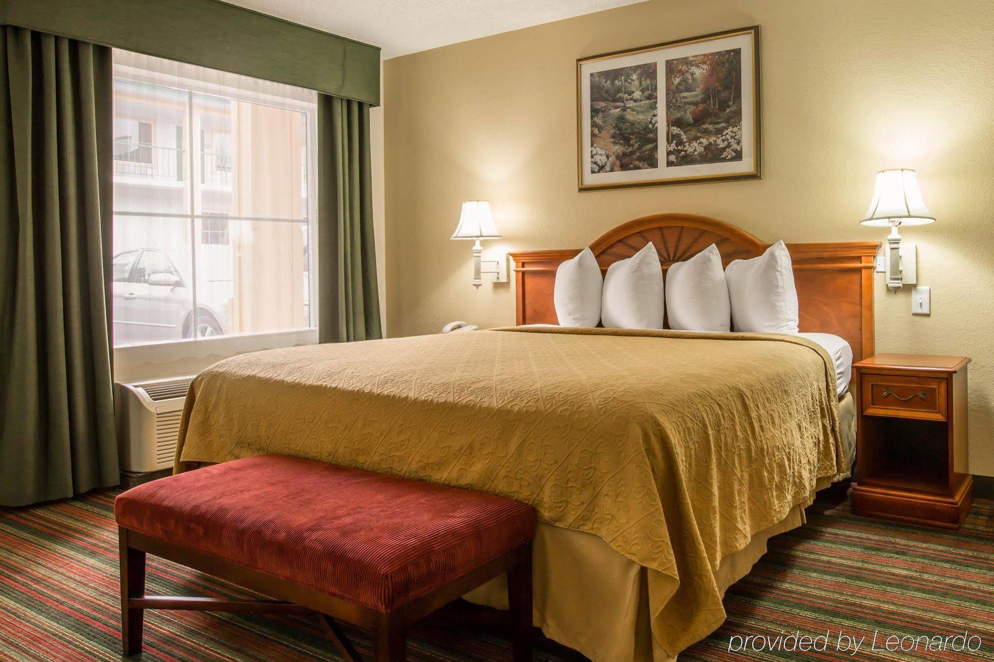 Quality Inn & Suites Biltmore East Asheville Eksteriør bilde