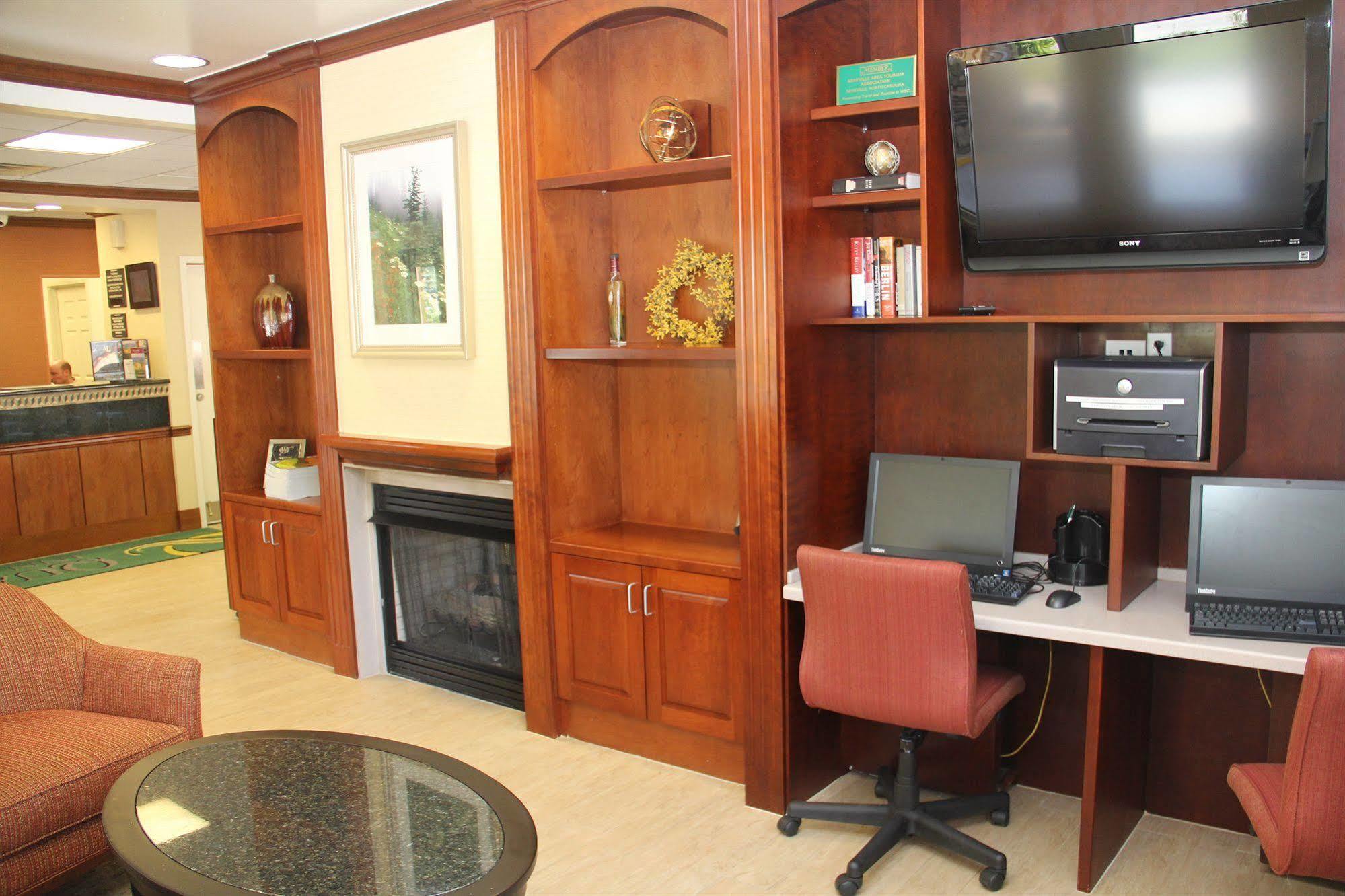 Quality Inn & Suites Biltmore East Asheville Eksteriør bilde
